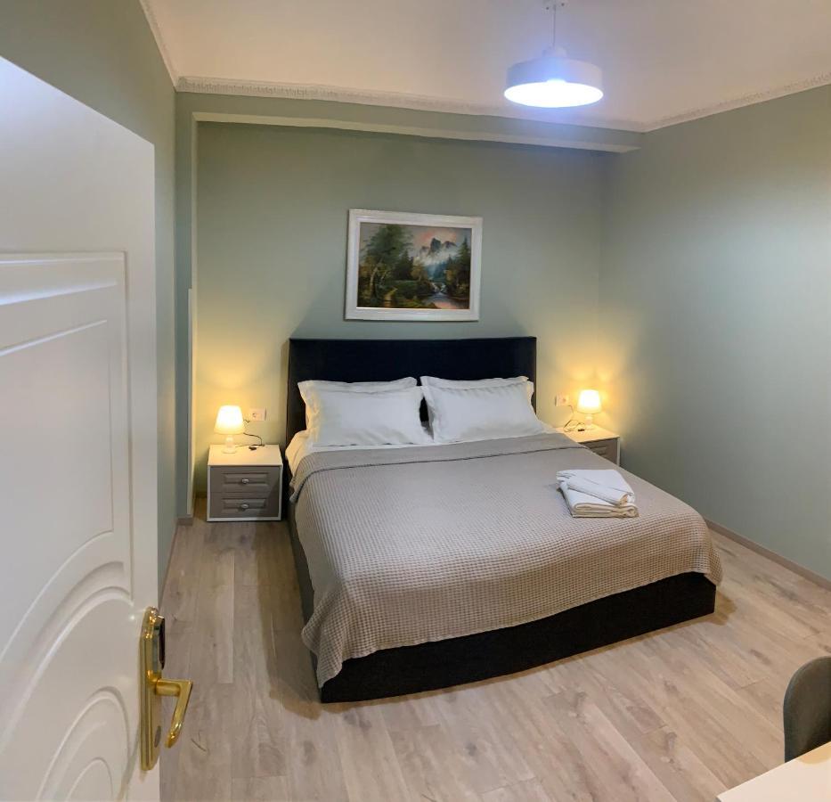 Belux Hotel Tirana